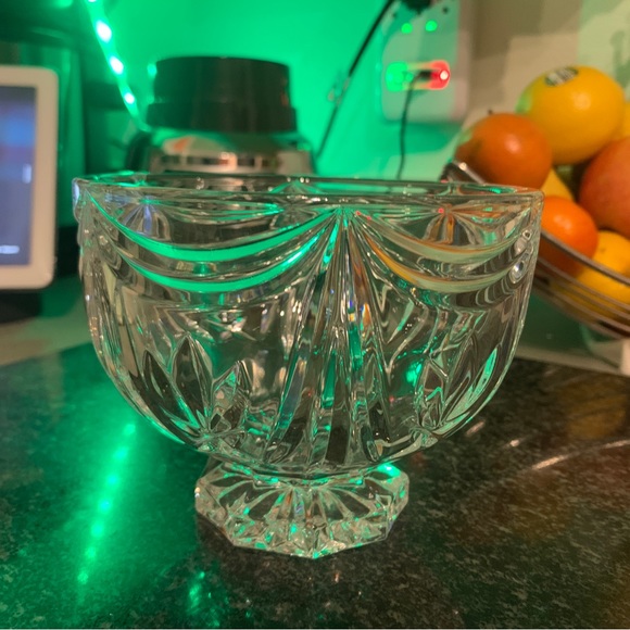 VINTAGE WATERFORD CRYSTAL ROSE BOWL - Picture 3 of 11